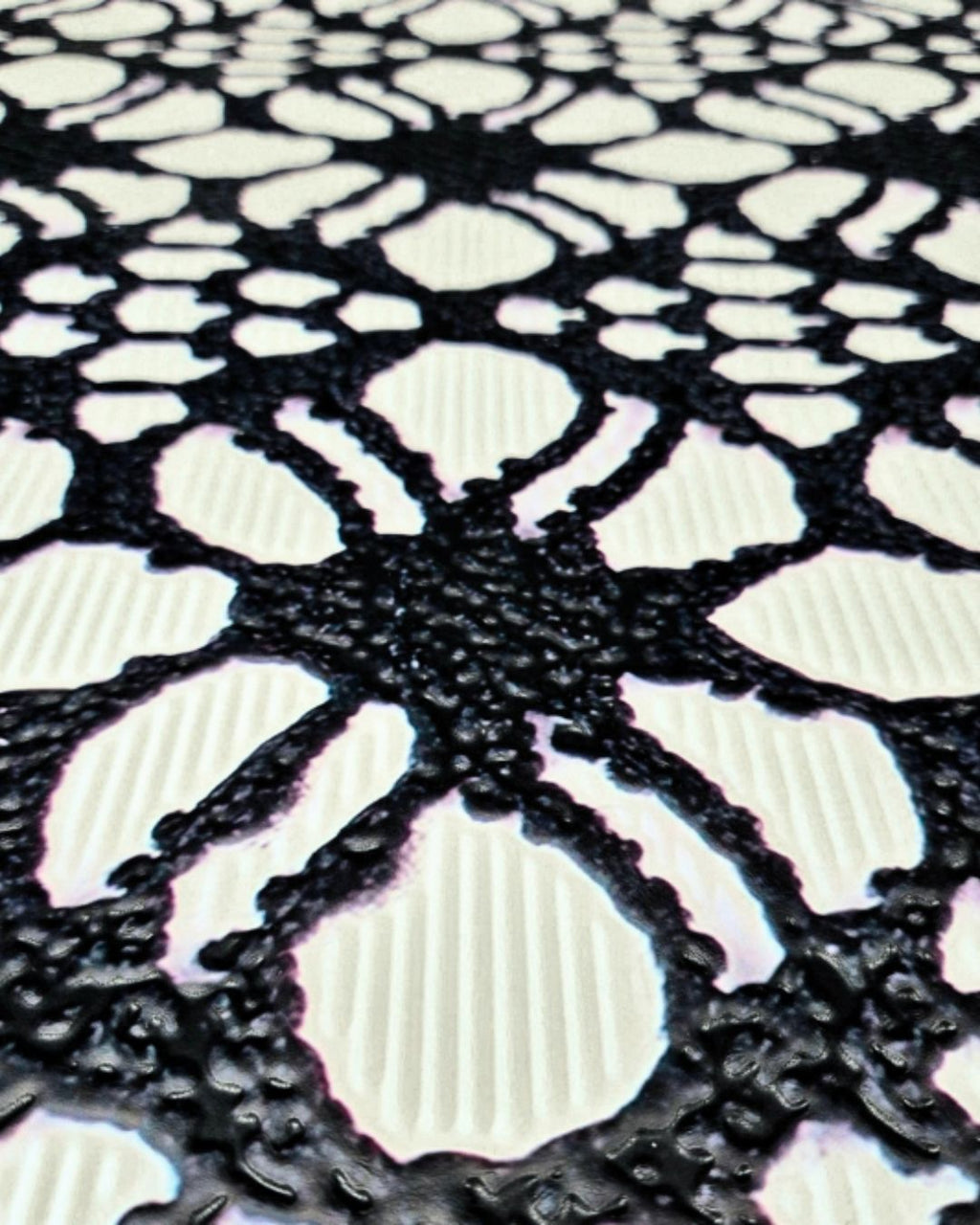 Lattice Noir