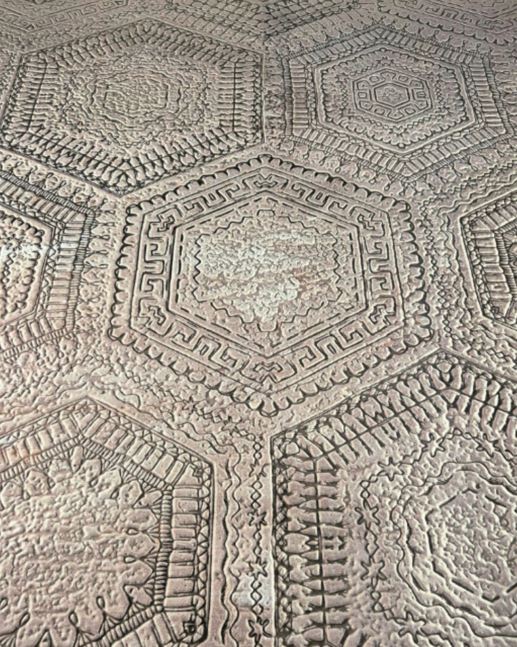 Silent Mosaic